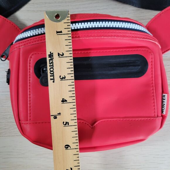 Hunter x Target Fanny Pack Zippered Belt Bag Pouch Adjustable Strap Red Black - Picture 8 of 8